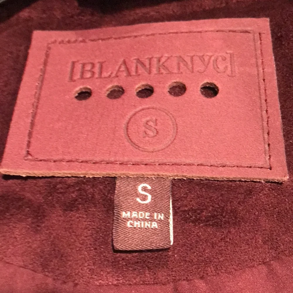 BlankNYC Burgundy Microfiber Moto Jacket S. 3 Zippered Pockets. Zipper At Wrists - Picture 3 of 6